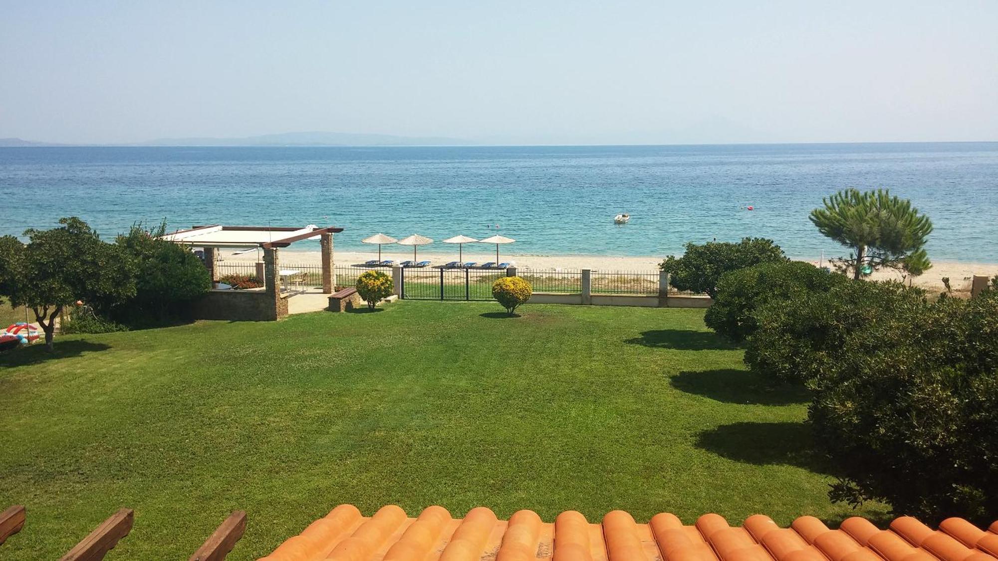 Villa Nefeli Akti Salonikiou B Agios Nikolaos  Exterior photo
